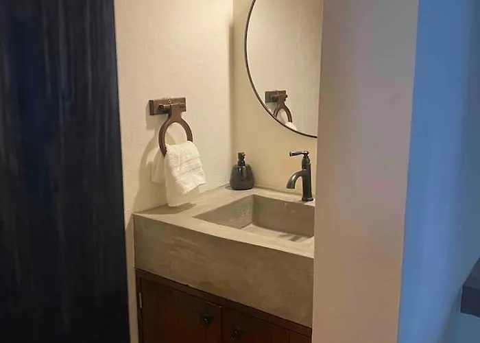 4 Bedroom In An Amazing Location In Downtown Сasa de vacaciones *