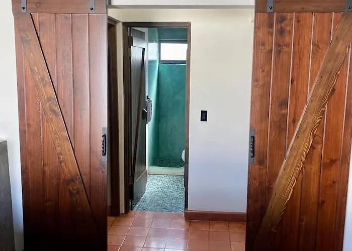 4 Bedroom In An Amazing Location In Downtown Сasa de vacaciones