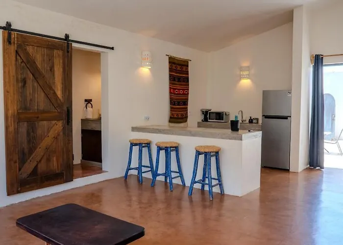 Сasa de vacaciones 4 Bedroom In An Amazing Location In Downtown Cabo San Lucas