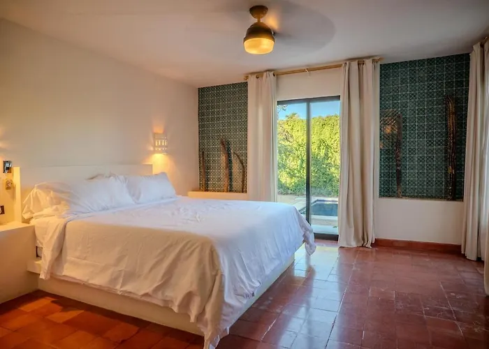 Сasa de vacaciones 4 Bedroom In An Amazing Location In Downtown Cabo San Lucas