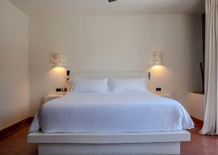 4 Bedroom In An Amazing Location In Downtown Сasa de vacaciones Cabo San Lucas