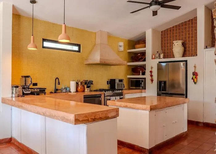 Сasa de vacaciones 4 Bedroom In An Amazing Location In Downtown Cabo San Lucas