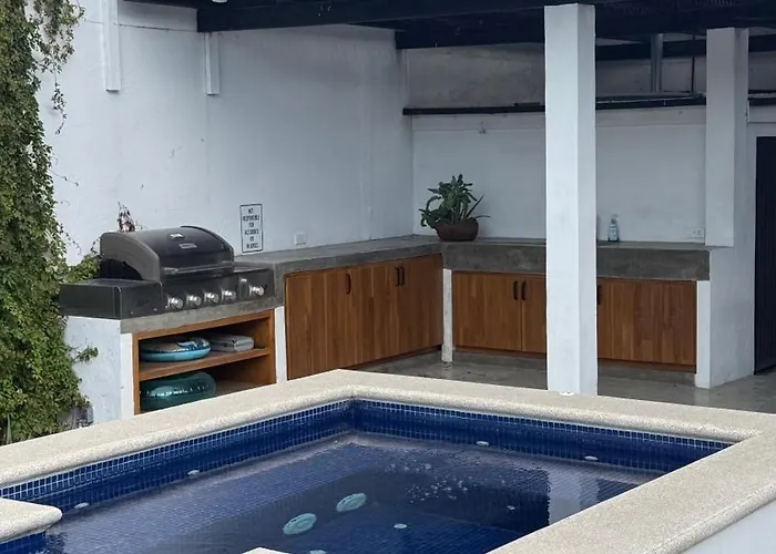 4 Bedroom In An Amazing Location In Downtown Сasa de vacaciones